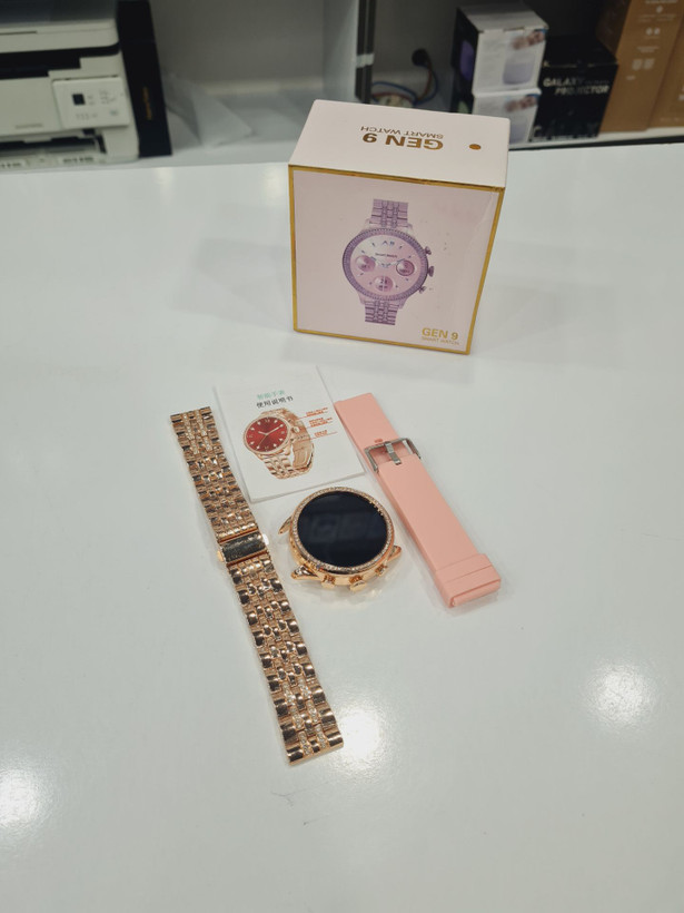 ساعت هوشمند زنانه زنانه GEN 9 مدل SMART WATCH با یک بند اضافه