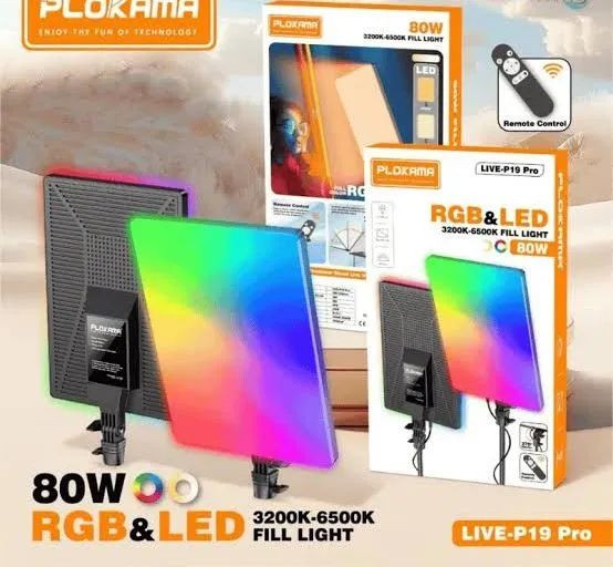 نور ال ای دی ثابت پلوکاما مدل LIVE-P19 PRO